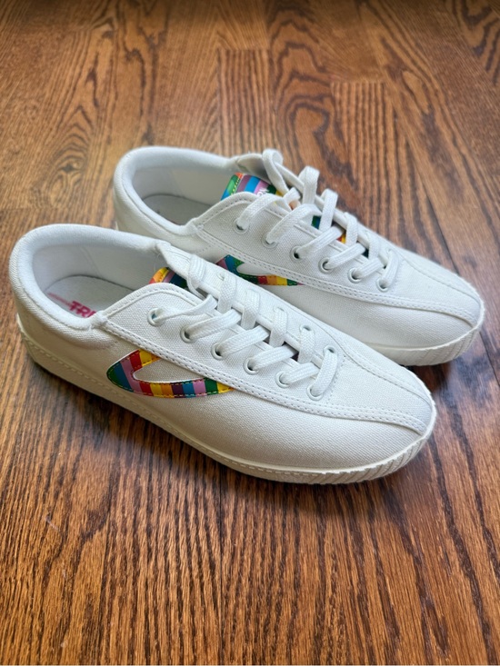 Tretorn Shoes - NEW Tretorn White Nylite Plus Rainbow Canvas Sneakers Women’s Sz 6